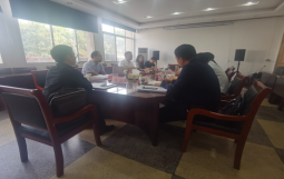 集团执行总裁贺明田一行四人应邀赴淮南大通区人民政府就平台公司整合转型事宜进行洽谈