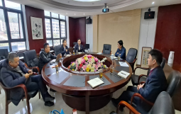 集团执行总裁贺明田一行七人应邀赴南昌大湾生态建设集团洽谈业务合作