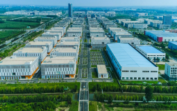 集团执行总裁贺明田一行三人应邀赴盐城高新区投资集团洽谈业务合作