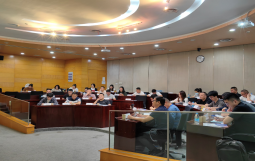 集团执行总裁贺明田应邀为“绵阳市涪城区全区干部人才能力提升培训班”作“城市发展与政府投融资平台运营模式”专题培训